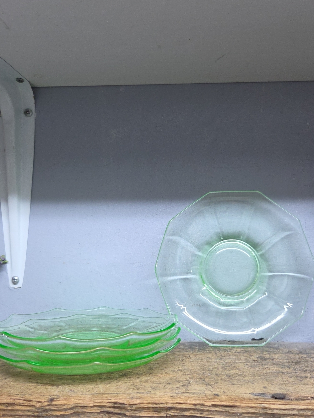 Vintage Cambridge Decagon Green Depression Uranium Glass Plates